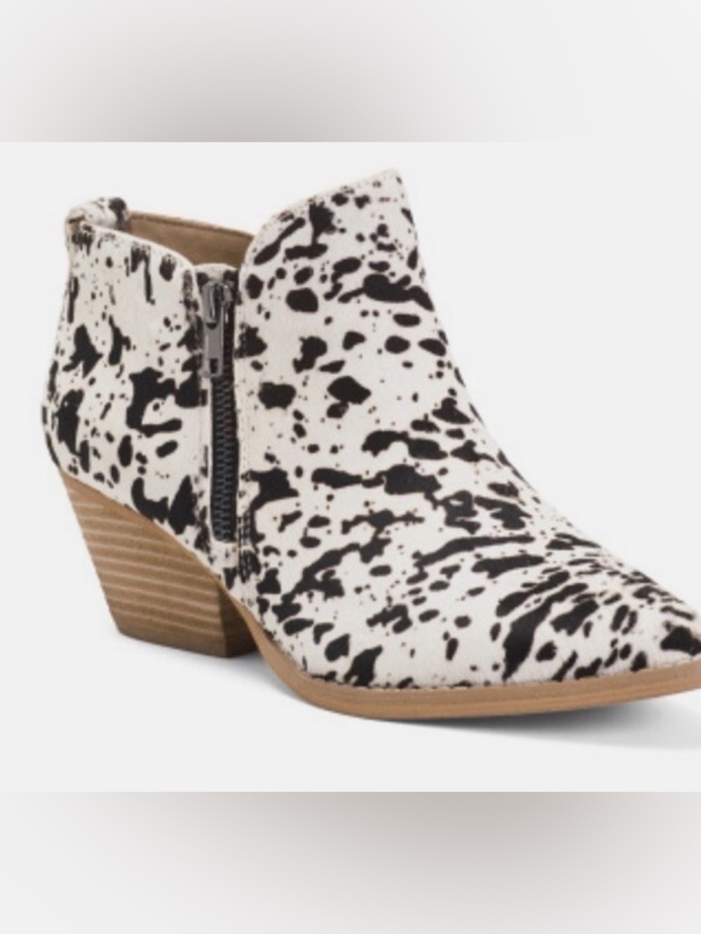 Volatile Gracemont Cowhide Booties Black and White NIB Size 6.5